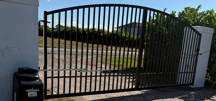 Driveway Fence Repair West Pensacola